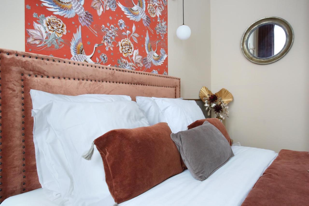 Apartment Champ De Mars - Tour Eiffel By Studio Prestige Paris Bagian luar foto